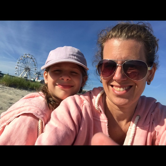 Meet your Posher, Jamie - Picture 1 of 1